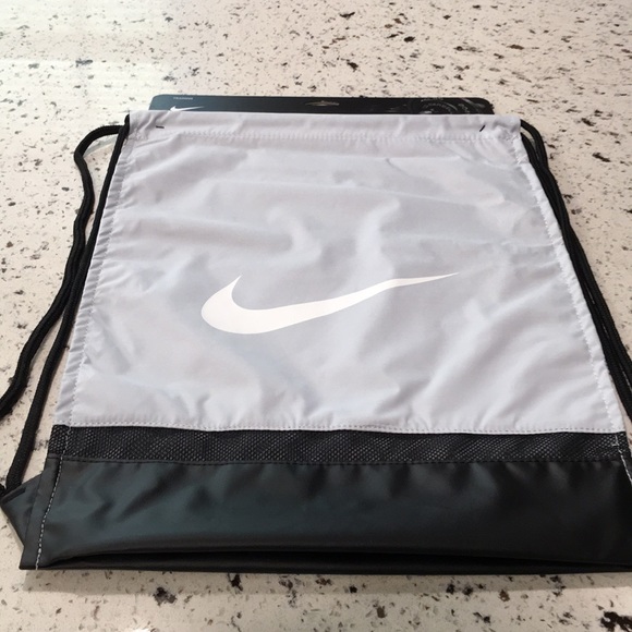❤️NEW!!!❤️ Nike Brasilia Training Gymsack. - Picture 6 of 8
